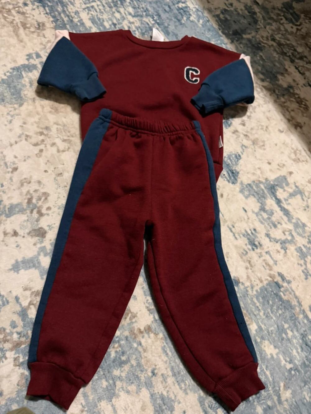 Bagdley Mischka 2T outfit